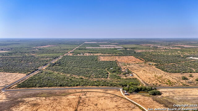 Listing photo id 35 for 3530 Cr 331 E