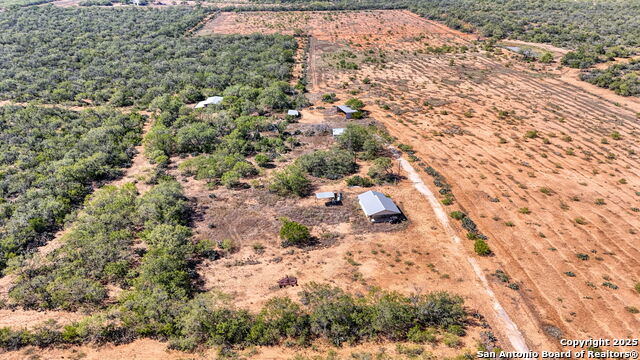 Listing photo id 36 for 3530 Cr 331 E