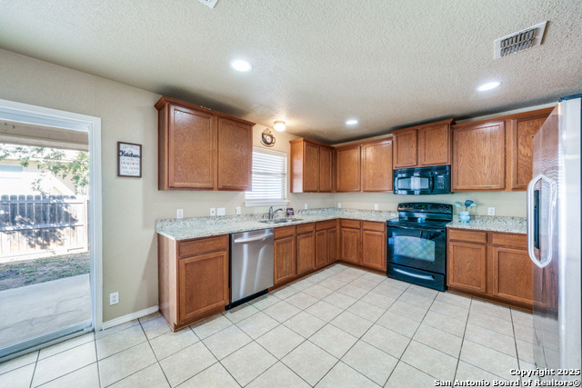 Image 5 of 23 For 407 Reba