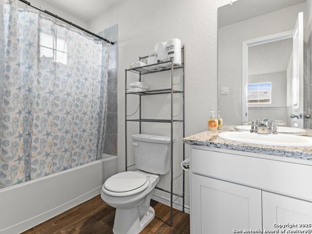 Image 13 of 22 For 6840 Capriccio Spirit