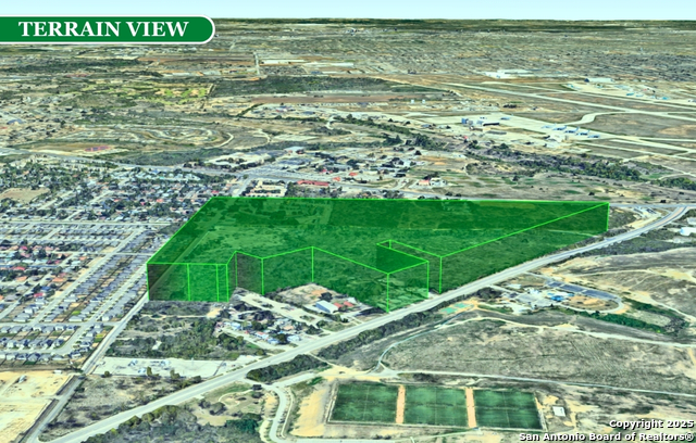 Listing photo id 14 for 5039 Old Pearsall Rd