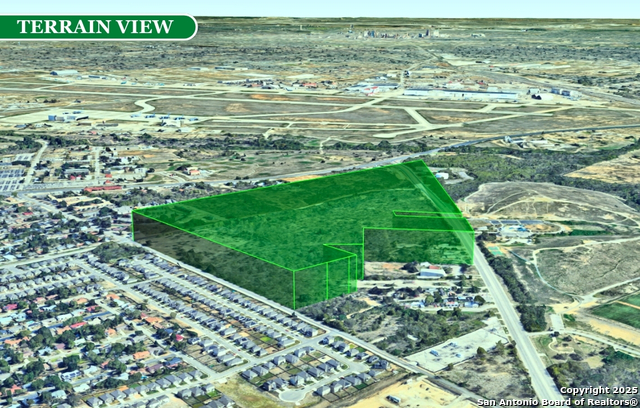 Listing photo id 15 for 5039 Old Pearsall Rd