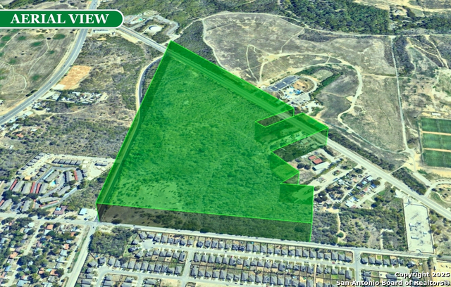 Listing photo id 16 for 5039 Old Pearsall Rd