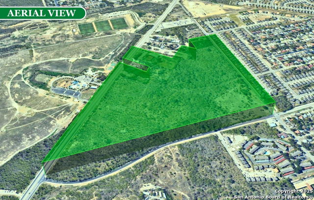 Listing photo id 17 for 5039 Old Pearsall Rd