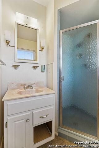 Image 26 of 32 For 4518 Tropical