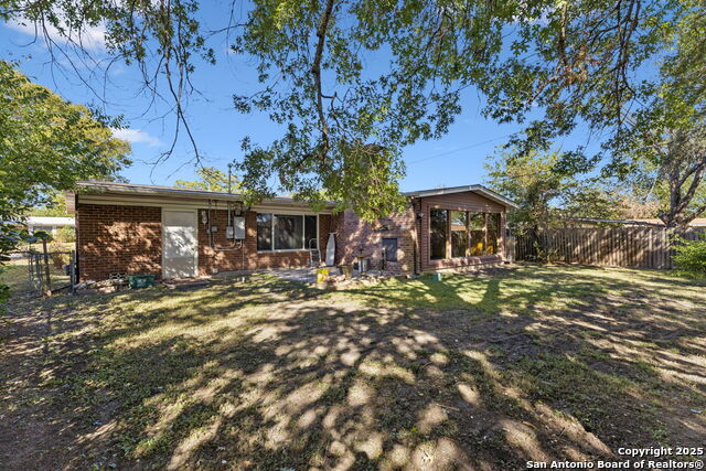 Image 28 of 32 For 4518 Tropical