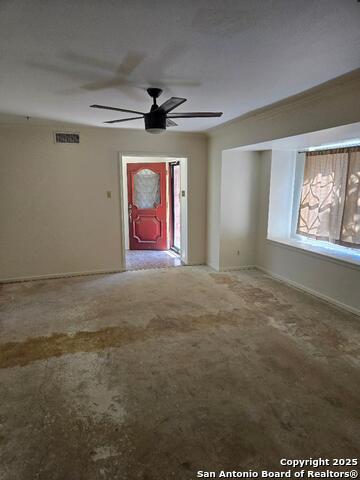 Listing photo id 12 for 3107 Mindoro