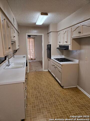 Listing photo id 5 for 3107 Mindoro