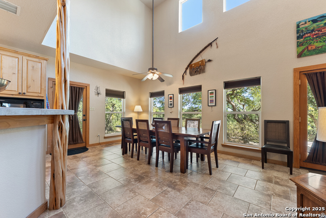 Image 3 of 31 For 631 Eves Spring