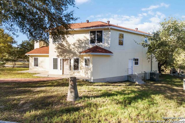 Image 2 of 36 For 217 Sky View