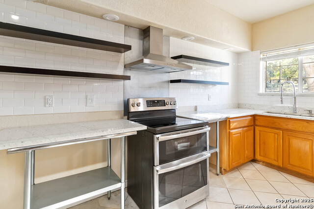 Image 9 of 36 For 217 Sky View