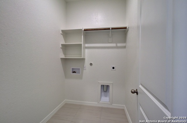 Image 13 of 26 For 1668 Seekat Drive