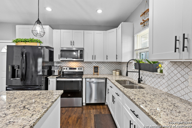 Image 11 of 26 For 310 Sims  