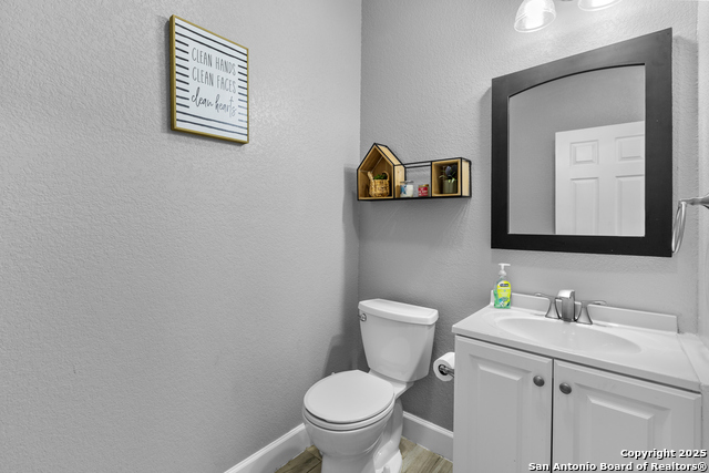 Image 13 of 26 For 310 Sims  