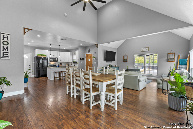 Image 7 of 26 For 310 Sims  