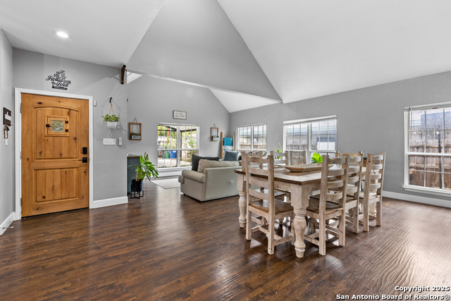 Image 8 of 26 For 310 Sims  