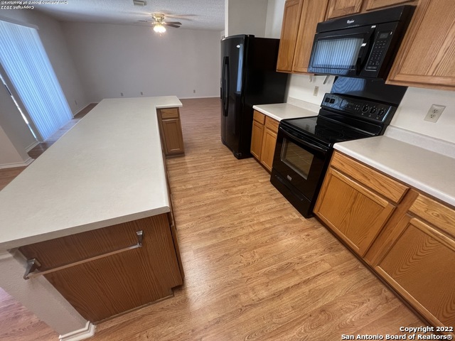 Image 11 of 30 For 2111 Domal  