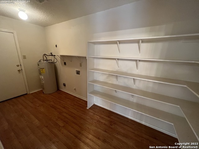 Image 13 of 30 For 2111 Domal  