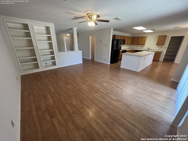 Image 8 of 30 For 2111 Domal  