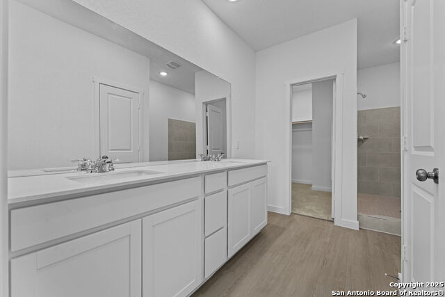 Listing photo id 20 for 3808 Northaven