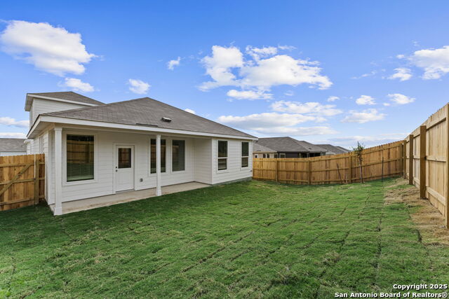 Listing photo id 24 for 3808 Northaven