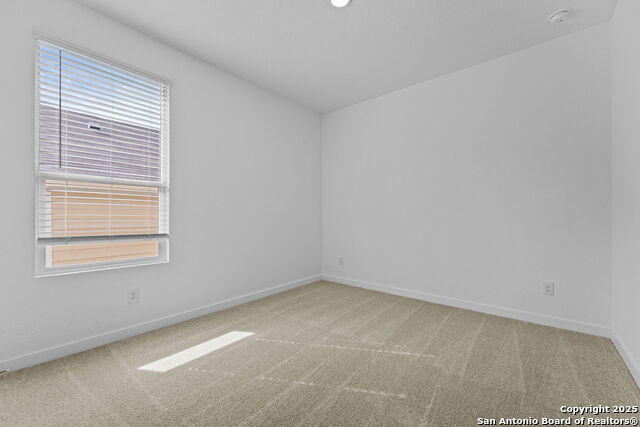 Listing photo id 1 for 3808 Northaven