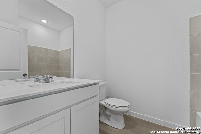 Listing photo id 6 for 3808 Northaven