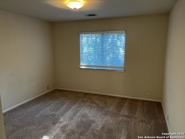 Image 15 of 32 For 2543 Grayson Circle