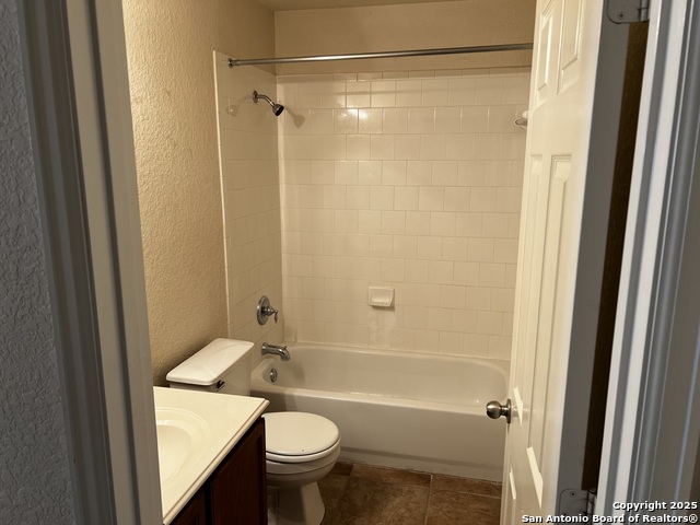 Image 17 of 32 For 2543 Grayson Circle