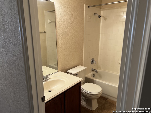 Image 18 of 32 For 2543 Grayson Circle