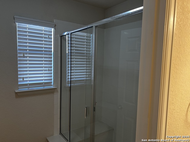 Image 29 of 32 For 2543 Grayson Circle