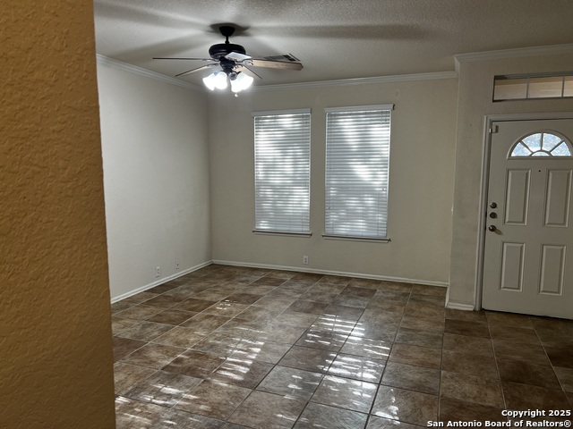 Image 3 of 32 For 2543 Grayson Circle