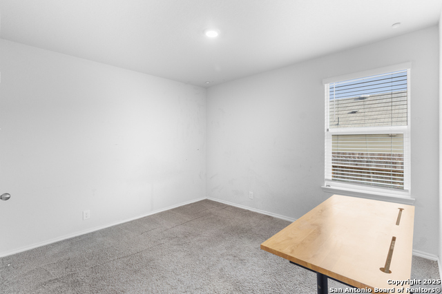 Listing photo id 11 for 6610 Greensleeves