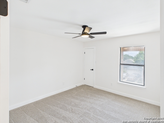 Image 16 of 26 For 4933 Corian Well