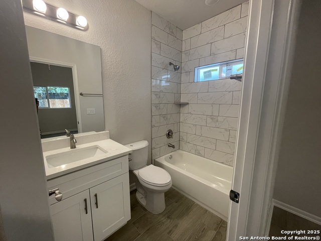 Image 11 of 12 For 109 Remolino