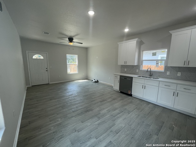 Image 3 of 12 For 109 Remolino