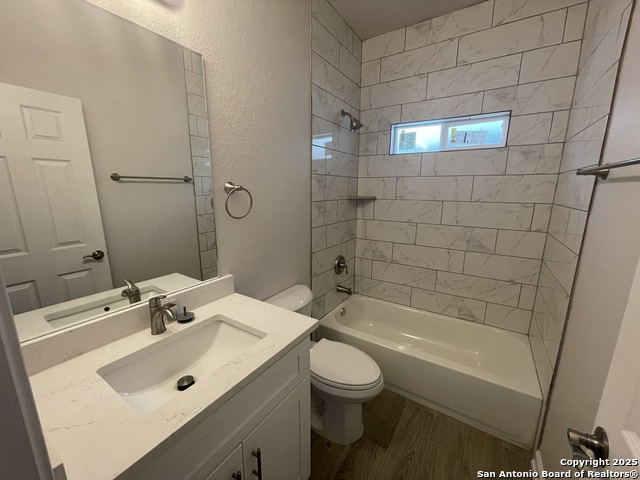 Image 7 of 12 For 109 Remolino