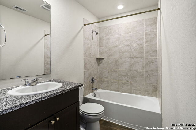 Image 19 of 26 For 109 Hogans Alley