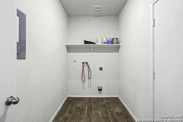 Image 22 of 26 For 109 Hogans Alley