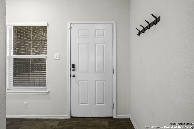 Image 4 of 26 For 109 Hogans Alley