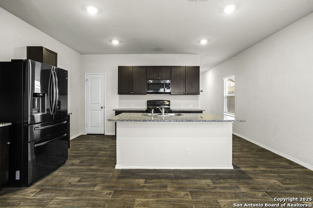 Image 7 of 26 For 109 Hogans Alley