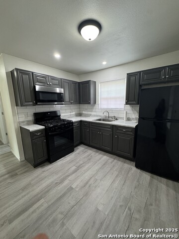 Image 2 of 27 For 1907 Barney