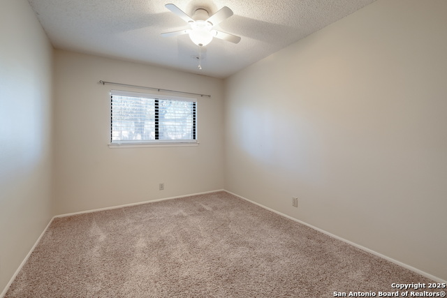 Image 22 of 31 For 7715 Cascade Oak