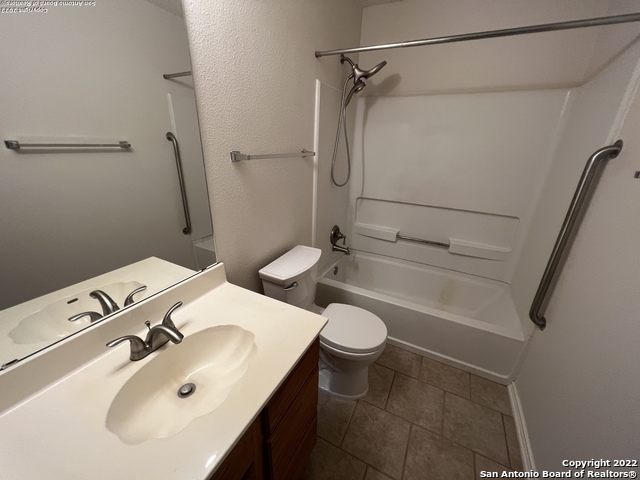 Image 20 of 30 For 2111 Domal