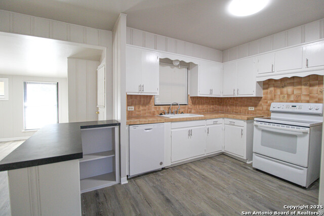 Image 17 of 47 For 434 Cosgrove