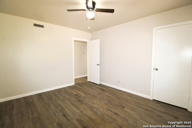 Image 27 of 47 For 434 Cosgrove