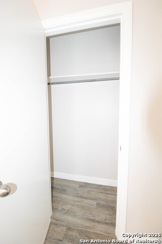 Image 31 of 47 For 434 Cosgrove