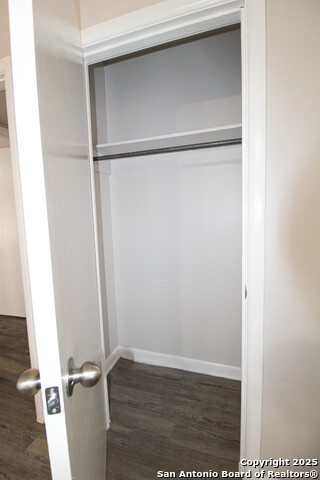 Image 40 of 47 For 434 Cosgrove