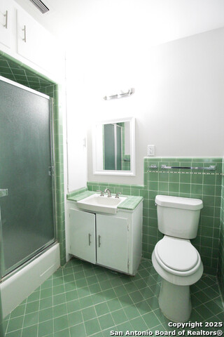 Image 42 of 47 For 434 Cosgrove