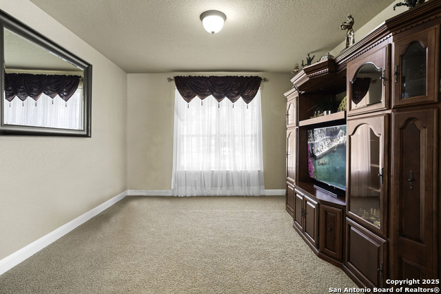 Image 20 of 43 For 26147 Wood Chuck